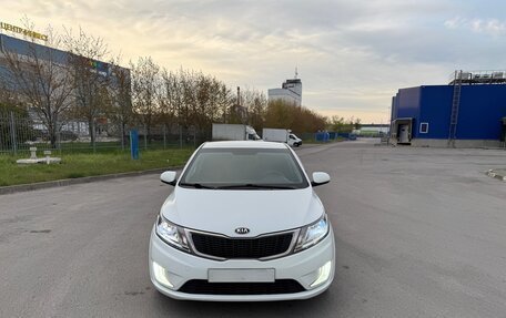 KIA Rio III рестайлинг, 2013 год, 850 000 рублей, 4 фотография