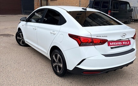 Hyundai Solaris II рестайлинг, 2021 год, 1 620 000 рублей, 5 фотография