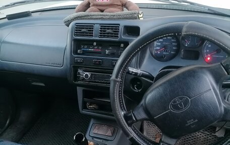 Toyota RAV4, 1996 год, 480 000 рублей, 9 фотография