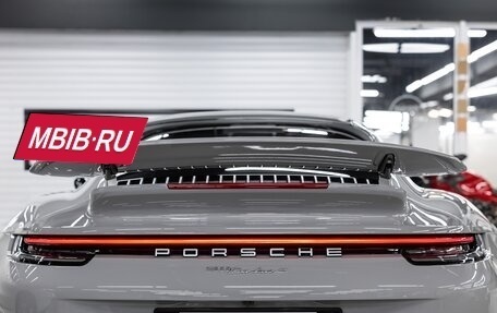 Porsche 911, 2022 год, 29 490 000 рублей, 14 фотография