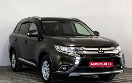 Mitsubishi Outlander III рестайлинг 3, 2016 год, 1 849 000 рублей, 3 фотография