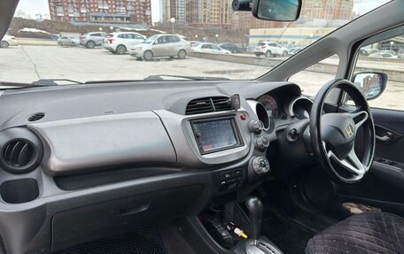 Honda Fit III, 2009 год, 770 000 рублей, 8 фотография