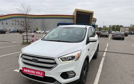 Ford Kuga III, 2017 год, 1 900 000 рублей, 8 фотография