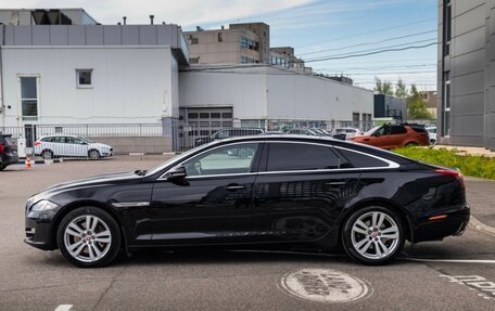 Jaguar XJ IV (X351), 2017 год, 2 960 000 рублей, 5 фотография