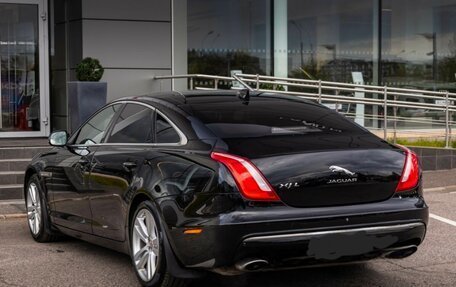 Jaguar XJ IV (X351), 2017 год, 2 960 000 рублей, 7 фотография