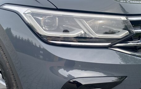 Volkswagen Tiguan II, 2023 год, 3 100 000 рублей, 13 фотография