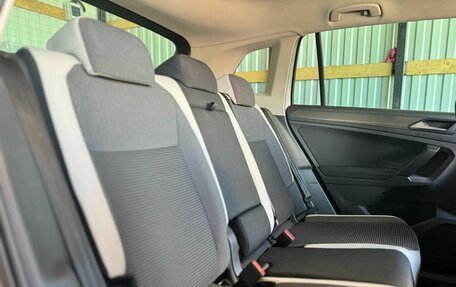 Volkswagen Tiguan II, 2019 год, 2 679 000 рублей, 13 фотография