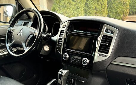 Mitsubishi Pajero IV, 2019 год, 3 390 000 рублей, 13 фотография