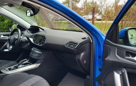 Peugeot 308 II, 2020 год, 1 350 000 рублей, 15 фотография