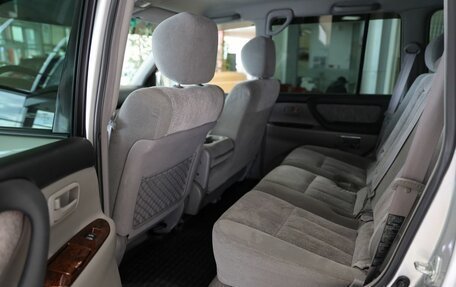 Toyota Land Cruiser 100 рестайлинг 2, 2006 год, 5 990 000 рублей, 15 фотография
