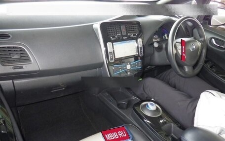 Nissan Leaf I, 2016 год, 1 000 000 рублей, 16 фотография