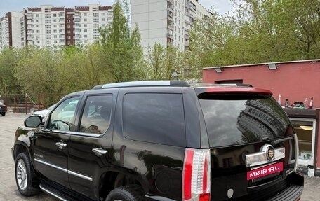 Cadillac Escalade III, 2007 год, 1 200 000 рублей, 3 фотография