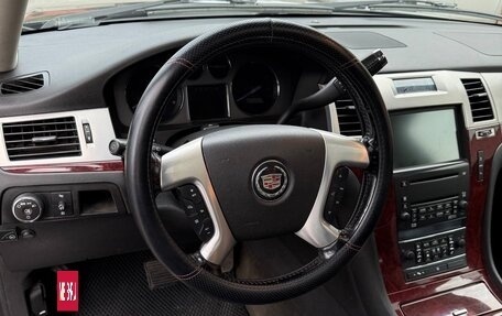 Cadillac Escalade III, 2007 год, 1 200 000 рублей, 16 фотография