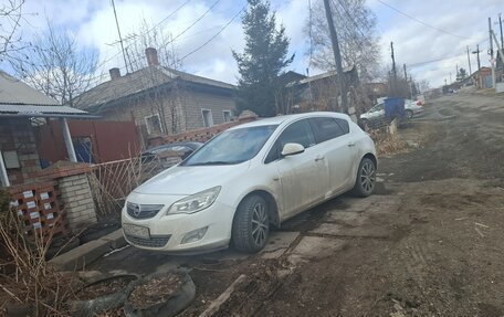Opel Astra J, 2010 год, 750 000 рублей, 6 фотография