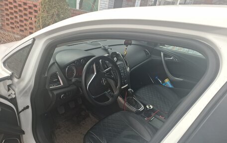 Opel Astra J, 2010 год, 750 000 рублей, 4 фотография