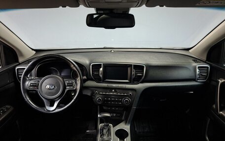 KIA Sportage IV рестайлинг, 2017 год, 1 599 000 рублей, 18 фотография