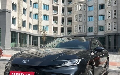 Toyota Camry, 2025 год, 3 815 000 рублей, 4 фотография