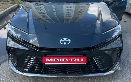 Toyota Camry, 2025 год, 3 815 000 рублей, 9 фотография