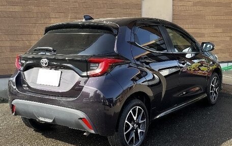 Toyota Yaris, 2021 год, 1 223 000 рублей, 4 фотография