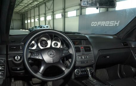 Mercedes-Benz C-Класс, 2010 год, 1 059 000 рублей, 9 фотография