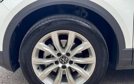 Volkswagen T-Roc I, 2021 год, 1 600 000 рублей, 16 фотография