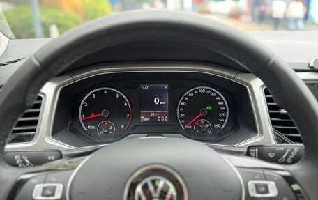 Volkswagen T-Roc I, 2021 год, 1 600 000 рублей, 19 фотография