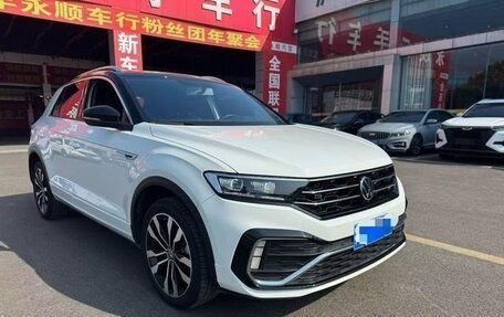 Volkswagen T-Roc I, 2021 год, 1 600 000 рублей, 3 фотография