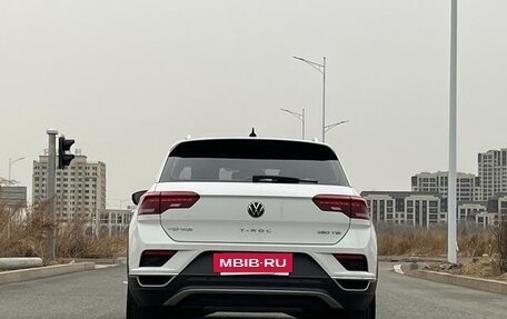 Volkswagen T-Roc I, 2021 год, 1 700 000 рублей, 5 фотография