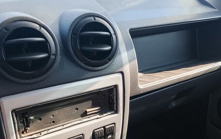 Renault Logan I, 2006 год, 85 000 рублей, 9 фотография