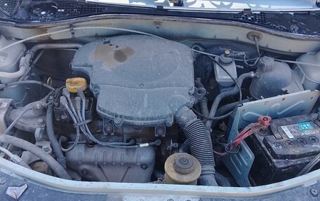Renault Logan I, 2006 год, 85 000 рублей, 7 фотография
