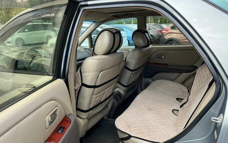 Lexus RX IV рестайлинг, 2002 год, 829 000 рублей, 11 фотография