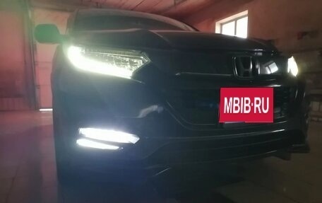 Honda Vezel, 2018 год, 2 200 000 рублей, 3 фотография