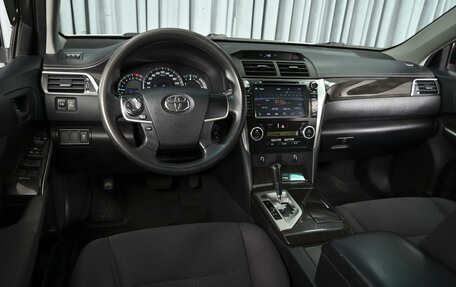 Toyota Camry, 2014 год, 1 464 000 рублей, 6 фотография