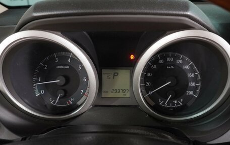 Toyota Land Cruiser Prado 150 рестайлинг 2, 2009 год, 3 129 000 рублей, 21 фотография
