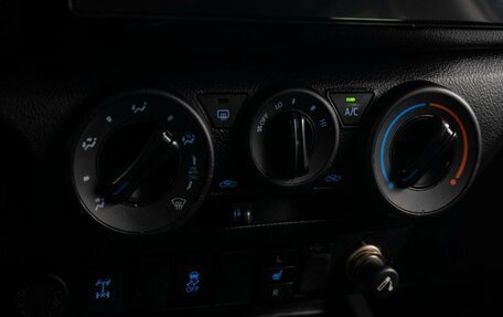 Toyota Hilux VIII, 2016 год, 3 629 000 рублей, 12 фотография