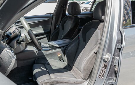 BMW 5 серия, 2018 год, 2 690 000 рублей, 10 фотография