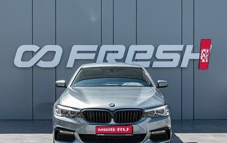 BMW 5 серия, 2018 год, 2 690 000 рублей, 3 фотография
