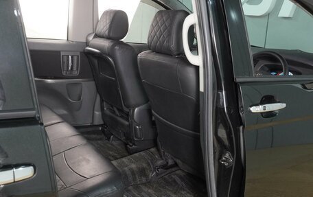 Toyota ISis I, 2009 год, 1 484 000 рублей, 13 фотография