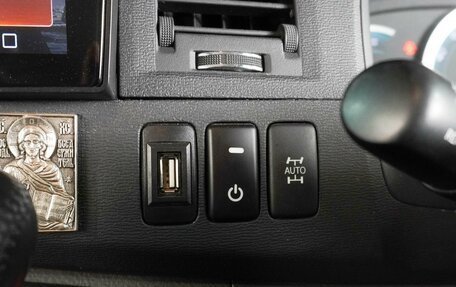 Toyota ISis I, 2009 год, 1 484 000 рублей, 19 фотография