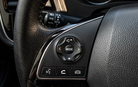 Mitsubishi Outlander III рестайлинг 3, 2018 год, 2 180 000 рублей, 16 фотография