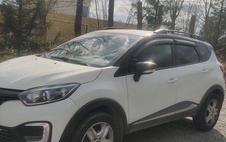 Renault Kaptur I рестайлинг, 2016 год, 1 042 000 рублей, 6 фотография