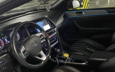 Hyundai Sonata VII, 2019 год, 1 200 000 рублей, 7 фотография