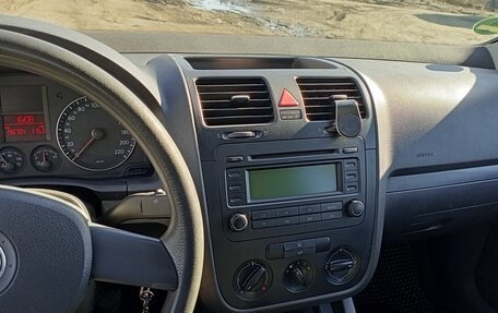Volkswagen Golf V, 2004 год, 500 000 рублей, 1 фотография