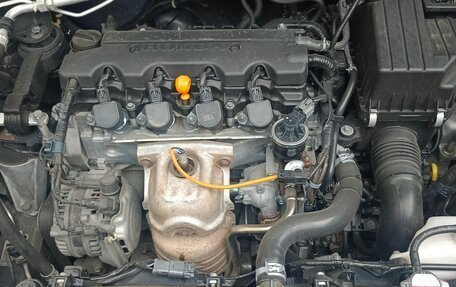 Honda Stream II, 2006 год, 950 000 рублей, 6 фотография