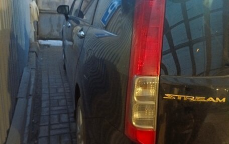 Honda Stream II, 2006 год, 950 000 рублей, 10 фотография