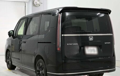 Honda Stepwgn, 2023 год, 2 574 000 рублей, 5 фотография