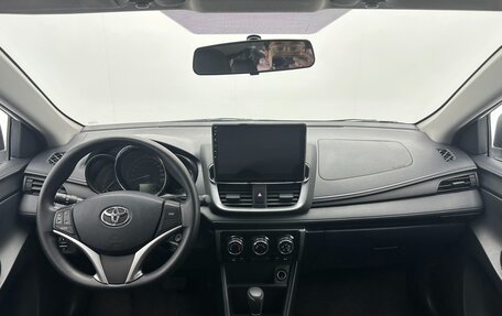 Toyota Yaris XP150 рестайлинг, 2022 год, 1 294 750 рублей, 6 фотография