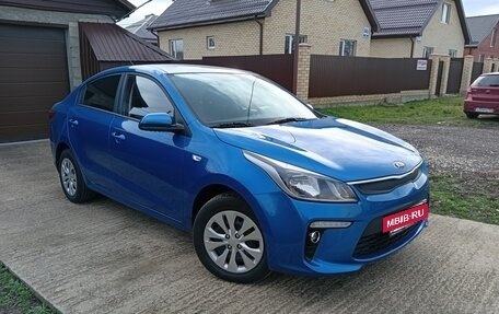 KIA Rio IV, 2018 год, 1 500 000 рублей, 3 фотография