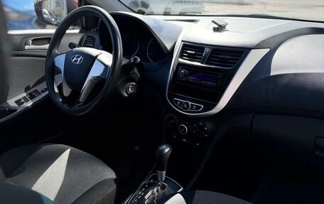 Hyundai Solaris II рестайлинг, 2011 год, 545 000 рублей, 5 фотография