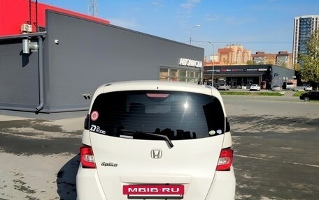 Honda Freed I, 2010 год, 690 000 рублей, 3 фотография